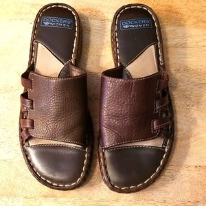Dockers Leather Slip on shoes size 8M Brn